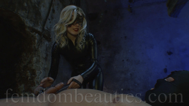 AGNETA TOTAL - MEAN HANDJOB