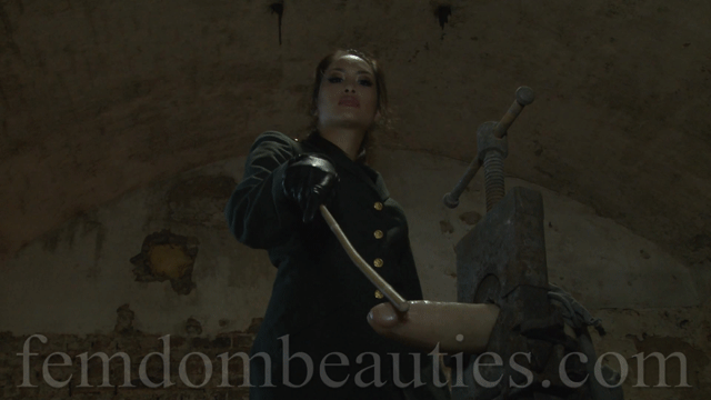 GODDESS KATSUNI - EXTREM **** CANING